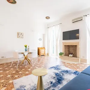 Corso Cavour Luxury Apartment